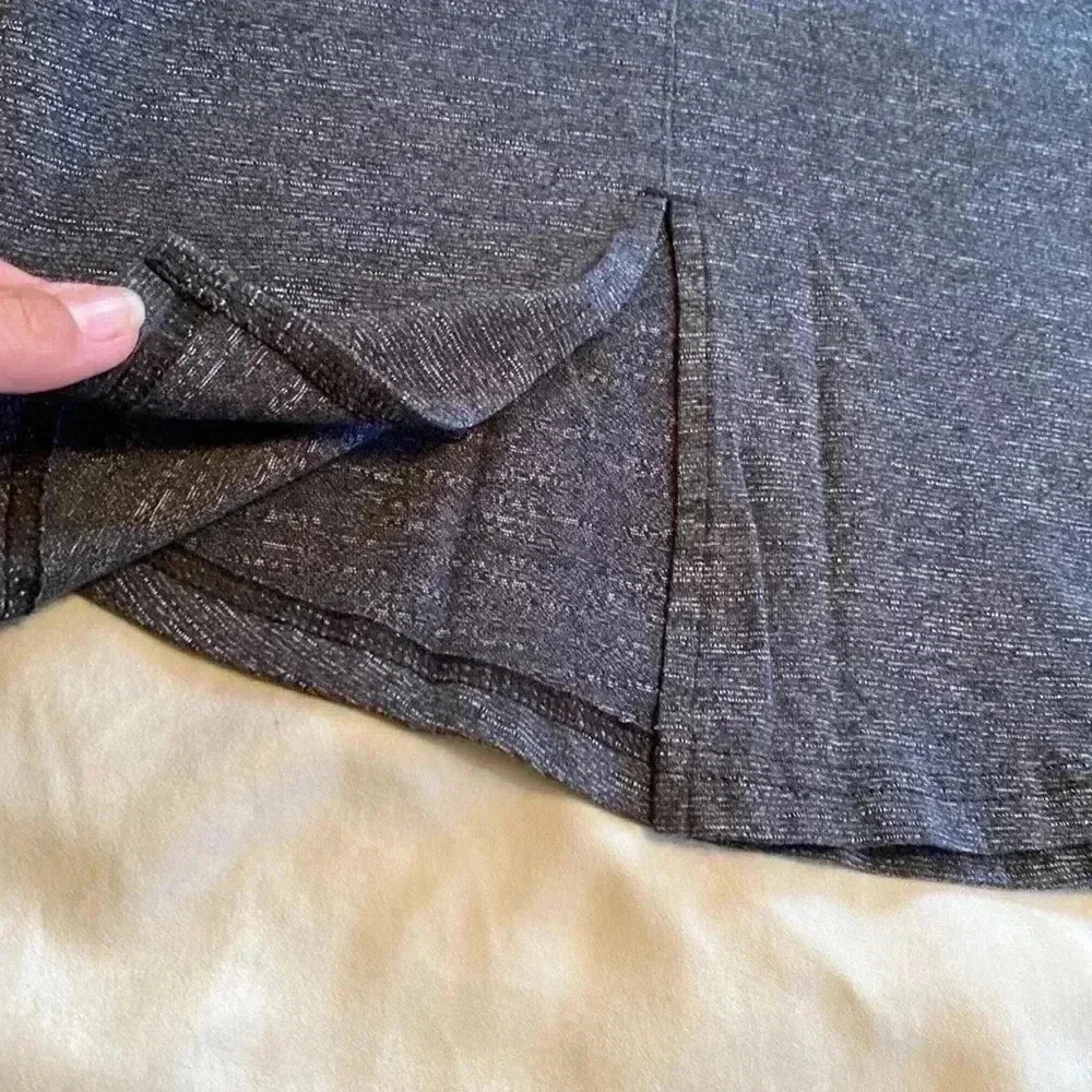 Columbia Woman’s Heathered Dark Gray Tank Top, Sleeveless Top, Size Large. - Picture 3 of 10